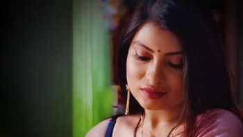 Adla Badli (E04-E06) Besharams Hot Web Series